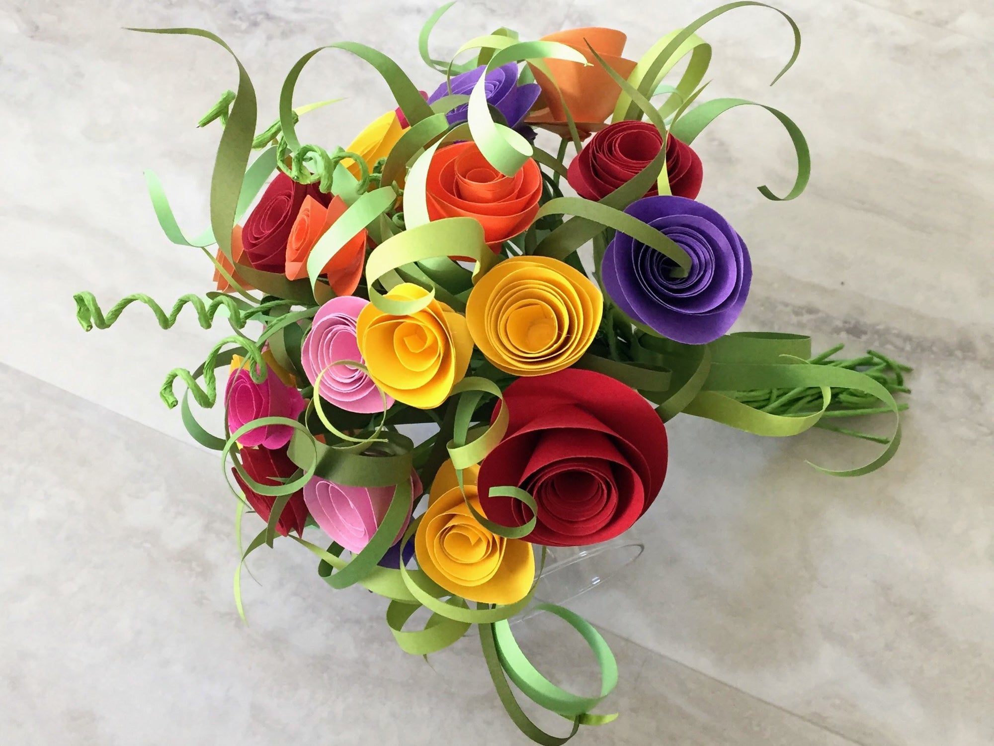 DIY Paper Flower Bouquet (flower arranging) 
