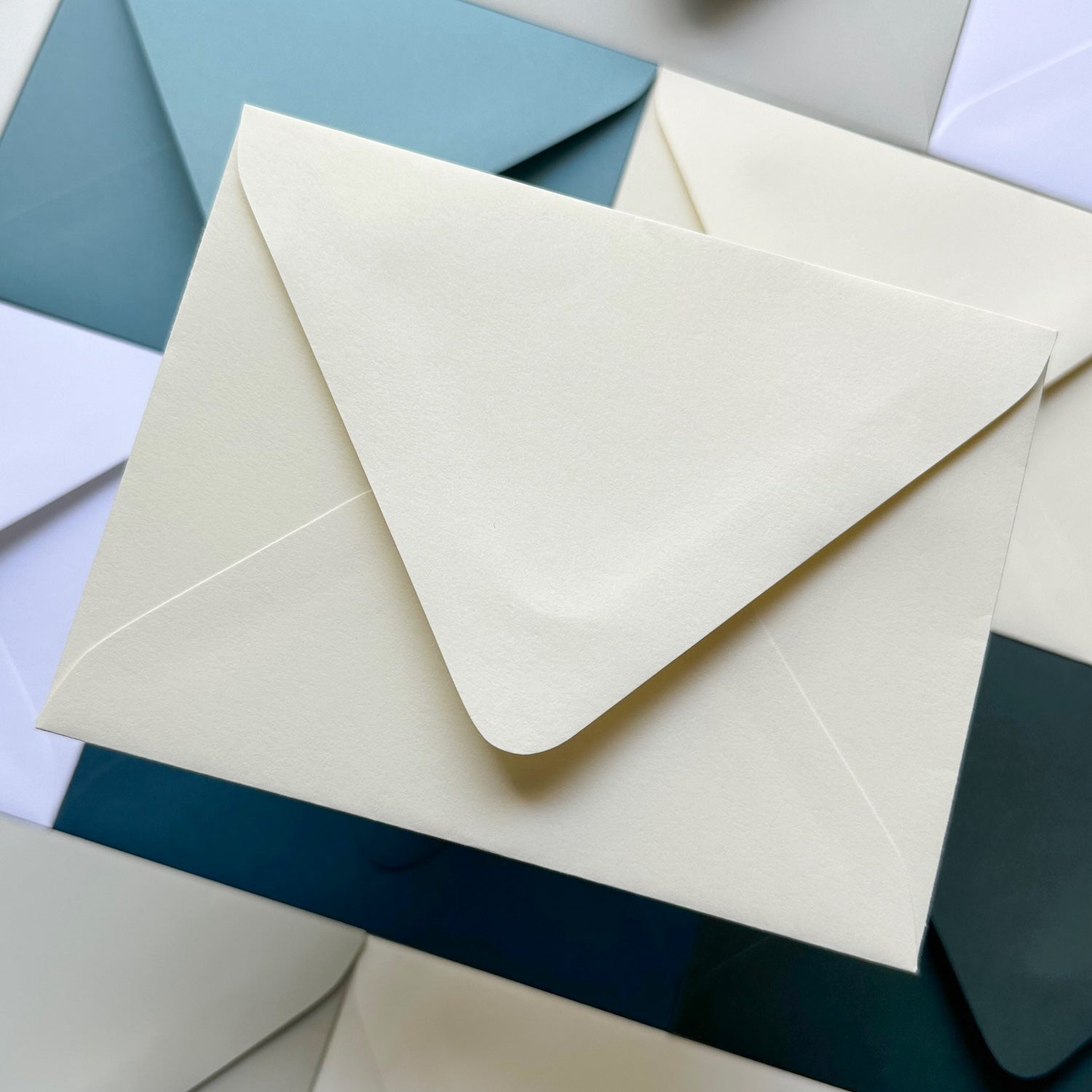 Vanilla Lessebo Colours Envelope