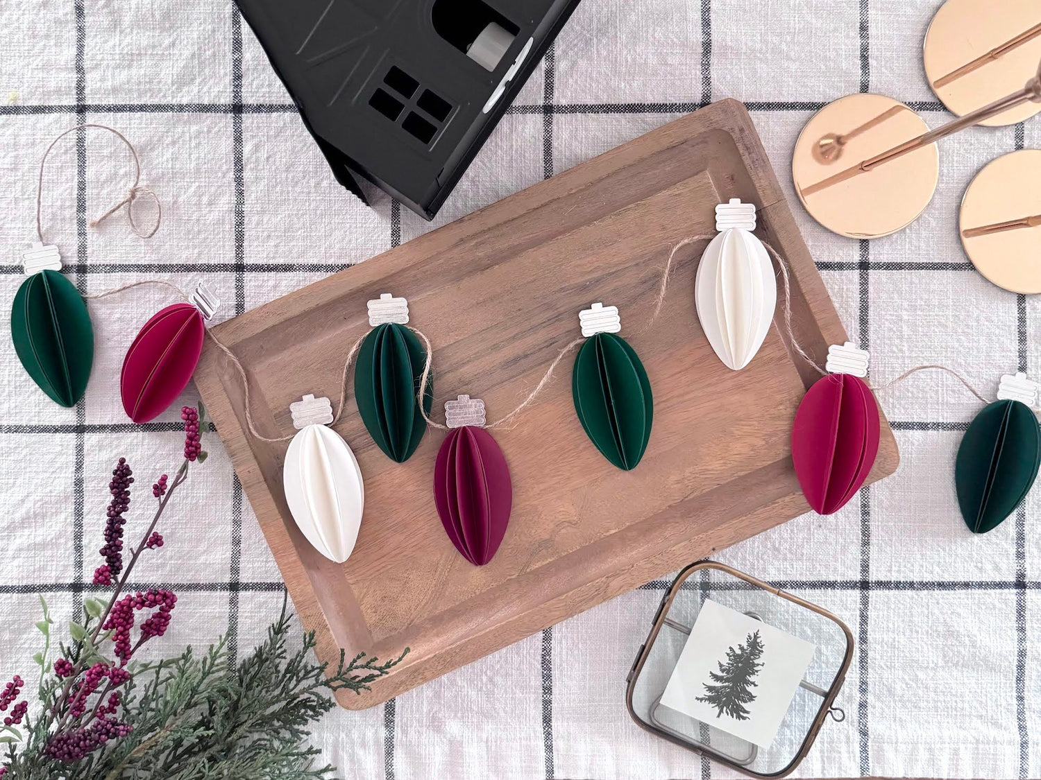 3D Paper Christmas Lights Garland