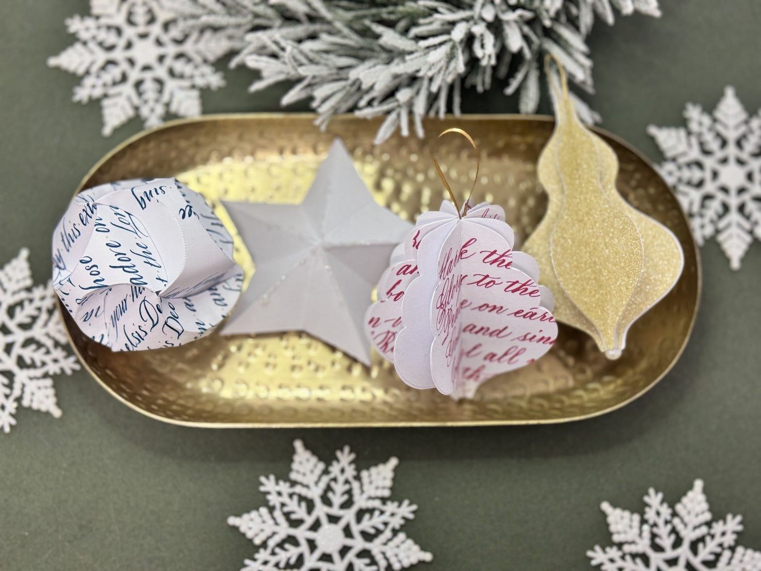 Handcrafted Calligraphy 3d Paper Christmas Ornaments