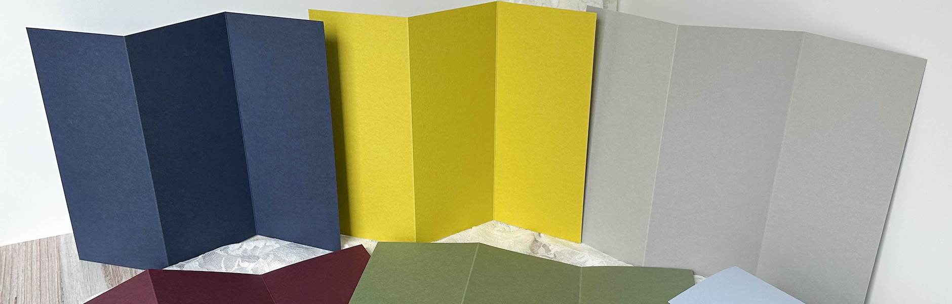 Colorplan Cardstock Tri-Fold Cards – Cardstock Warehouse