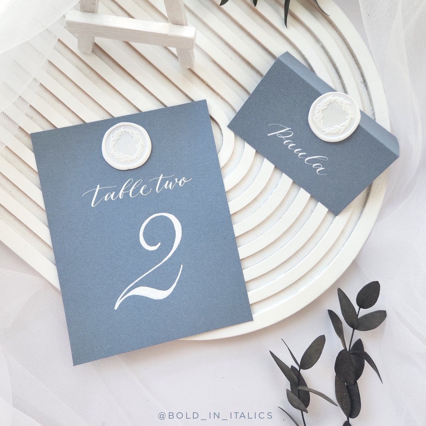 acqua place card and table number
