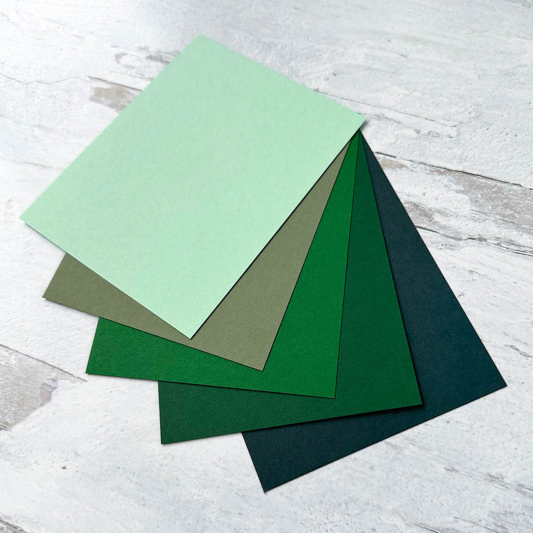 Multipack Color Card Shades of Green Flat Card Multipack - 25 Ct. – Cardstock Warehouse
